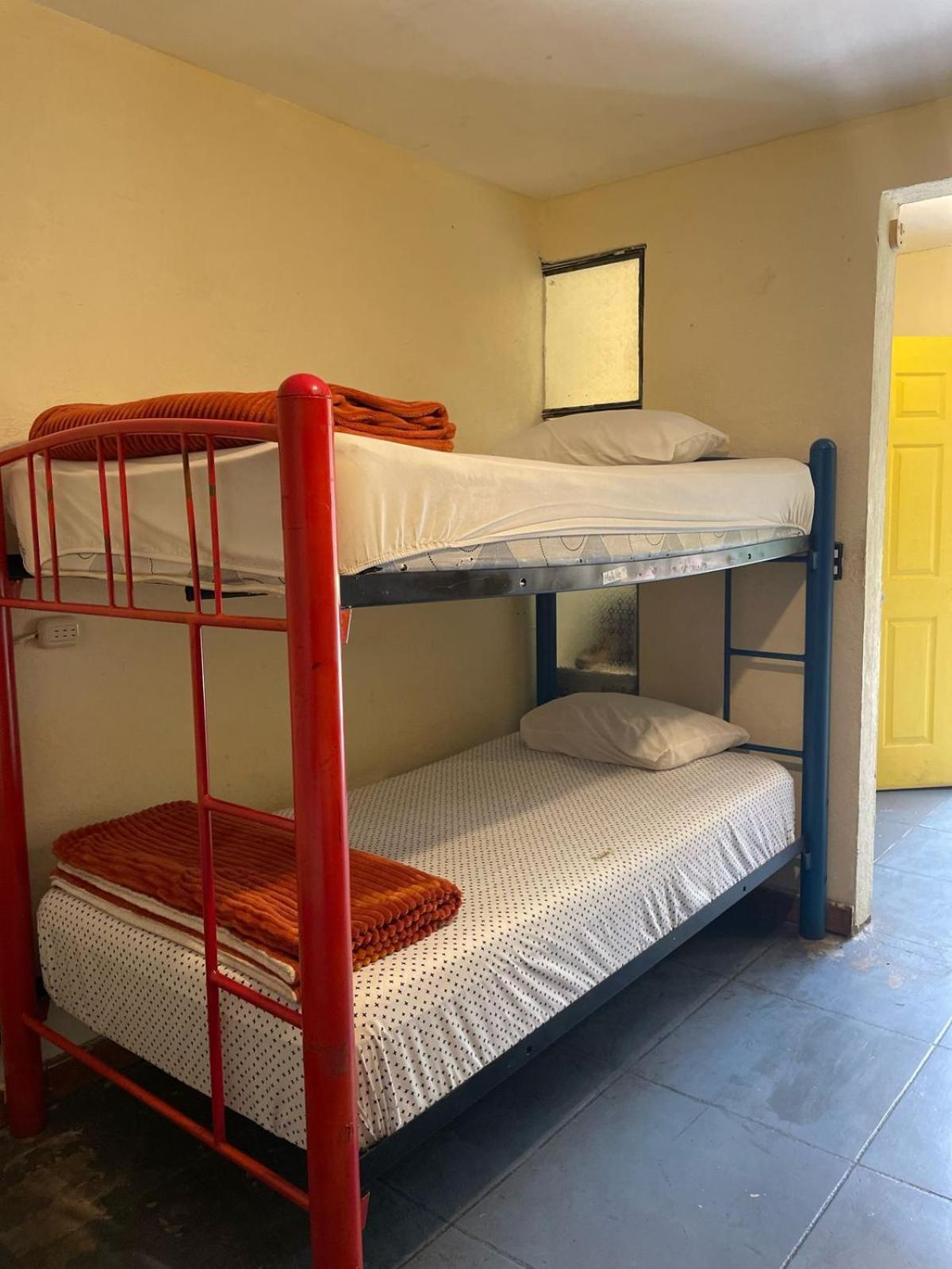 Volko Party Hostel Antigua Room photo